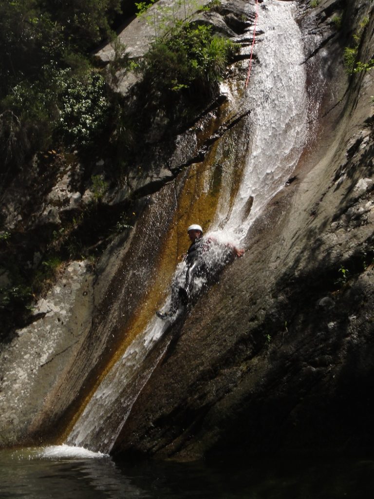 canyon-petra leccia-toboggan-canyoning-corte-corse-altipiani