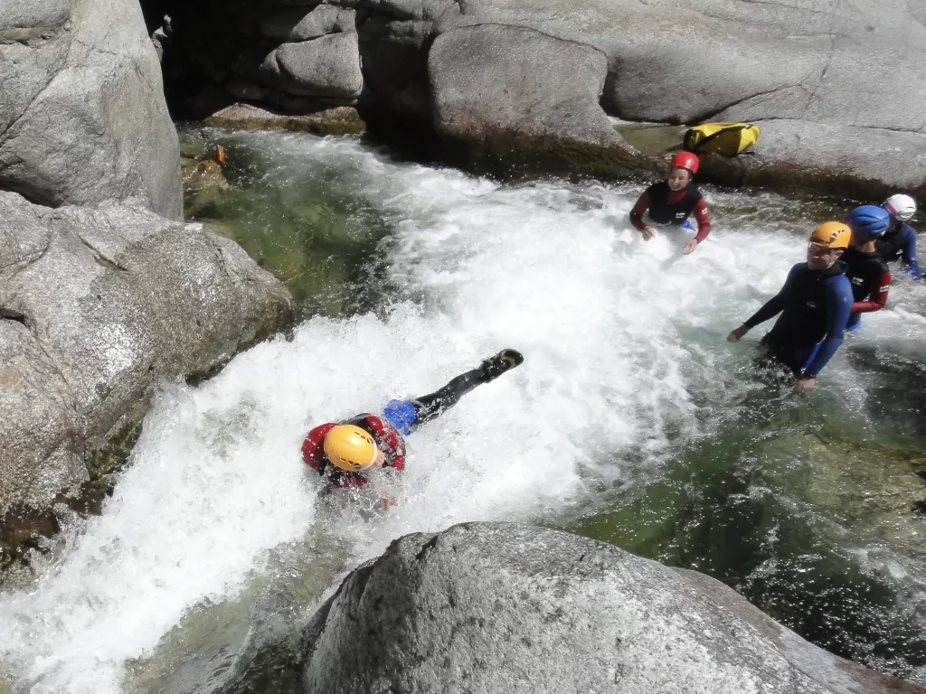 3-Canyoning-Corse-Canyon-Famille-Sportif- Vecchio-Corte-Altipiani-62
