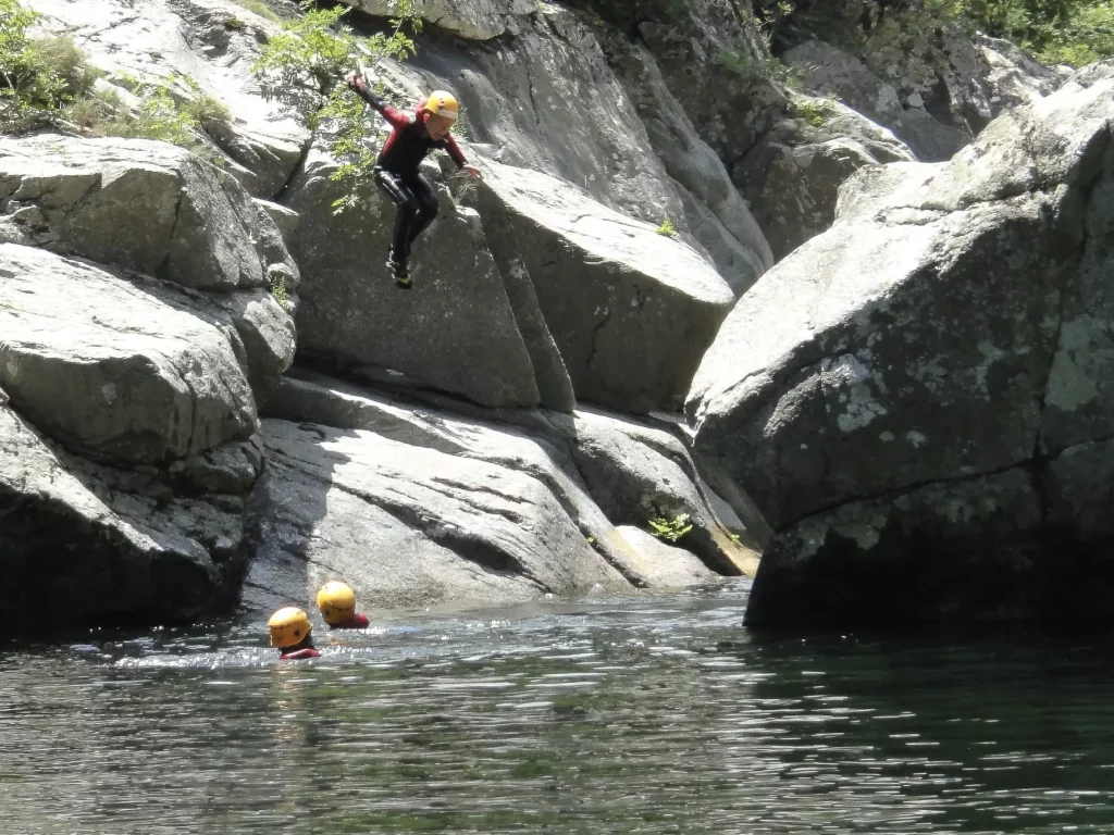5-Canyoning-Corse-Canyon-Famille-Sportif- Vecchio-Corte-Altipiani-139