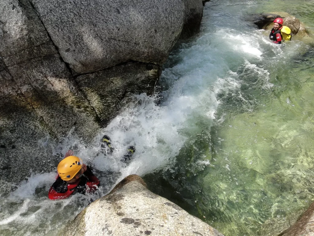 6-Canyoning-Corse-Canyon-Famille-Sportif- Vecchio-Corte-Altipiani-147